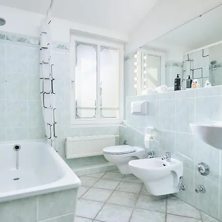 Hotel Strandvilla Viktoria *