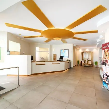 Hotel Strandvilla Viktoria *